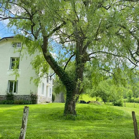 Chez Sylvain Сasa de vacaciones Issor