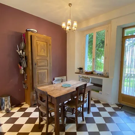 Chez Sylvain Issor