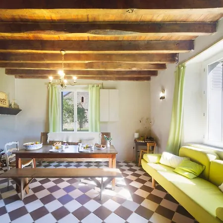 Chez Sylvain Casa de Férias