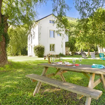 Chez Sylvain Casa de Férias *