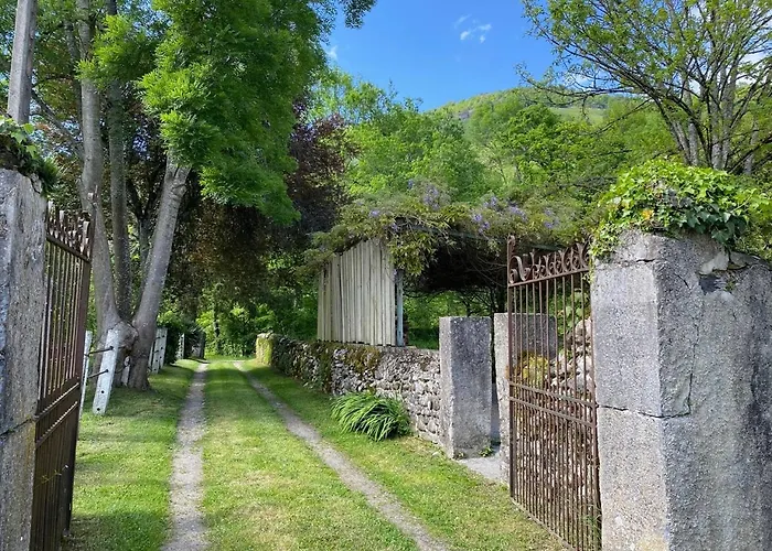 Chez Sylvain Holiday home Issor